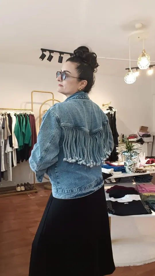 Püskül Detaylı Mavi Jean Ceket