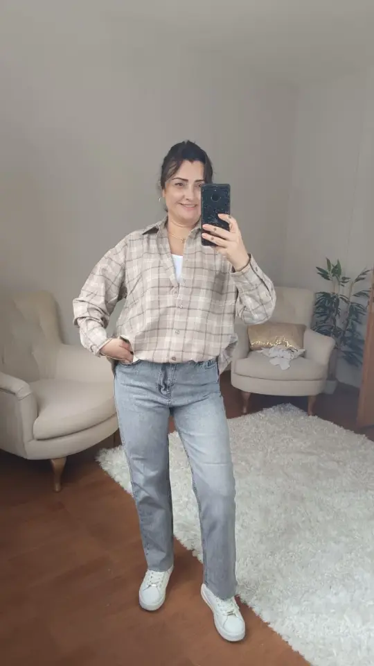 Kalın Dokuma Oversize Ekoseli Gömlek (Krem Rengi)