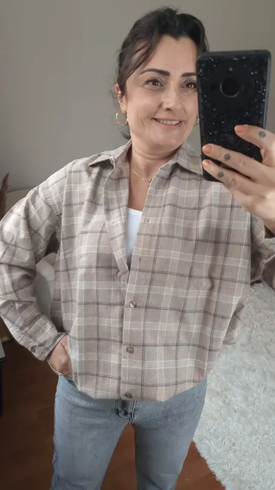 Kalın Dokuma Oversize Ekoseli Gömlek (Krem Rengi)