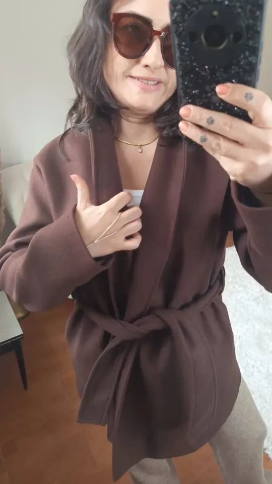 Beli Kuşaklı Kahverengi Kaşe Kaban