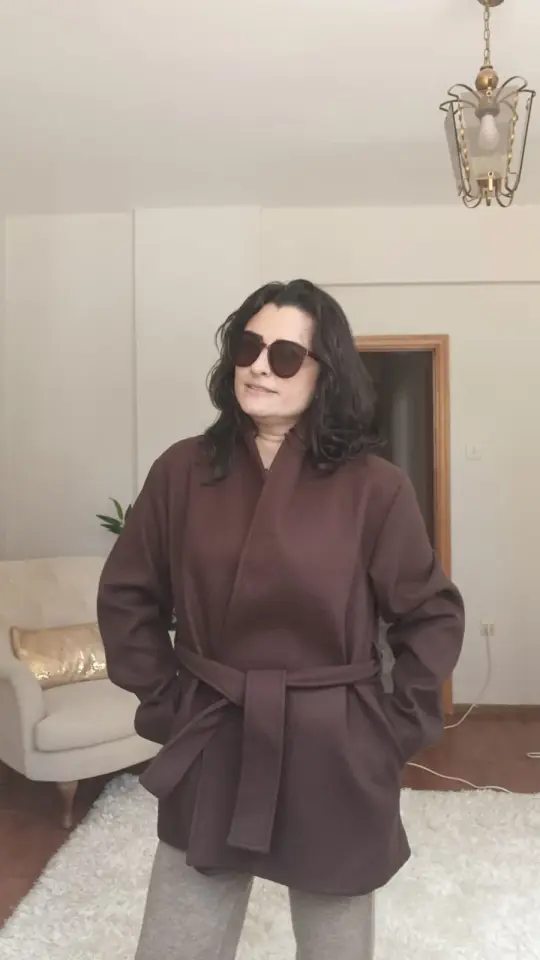 Beli Kuşaklı Kahverengi Kaşe Kaban