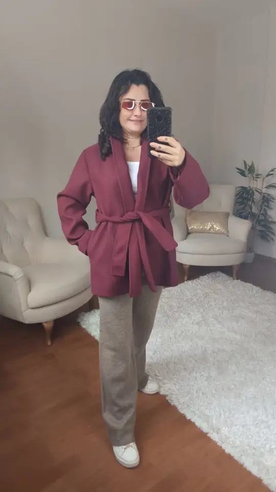 Beli Kuşaklı Bordo Kaşe Kaban