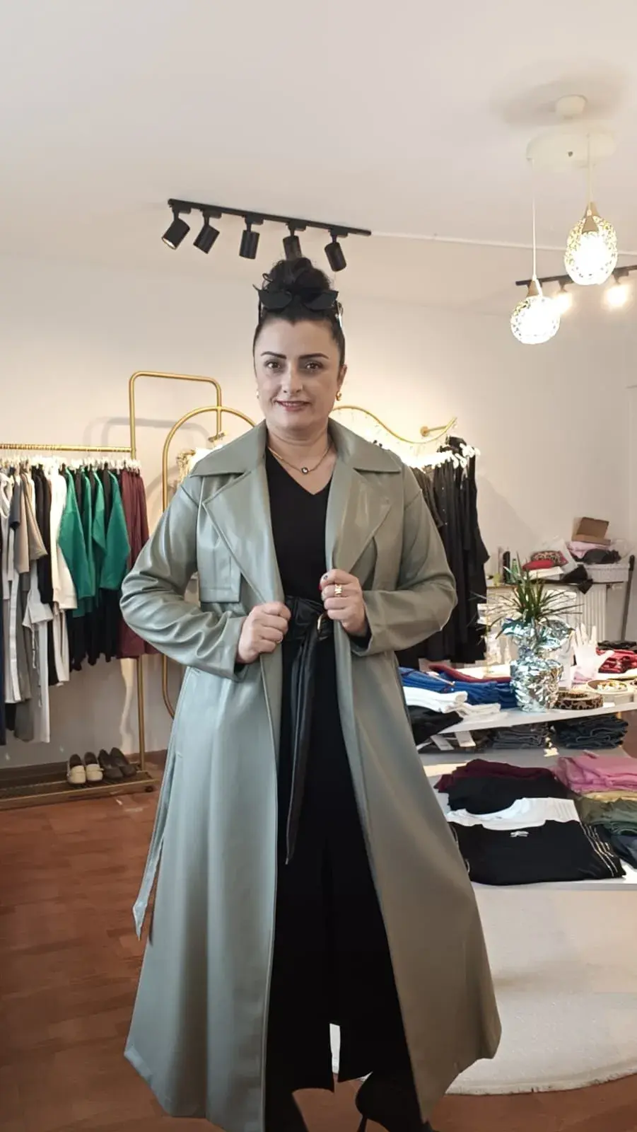 İçi Polarlı Yeşil Deri Trençkot