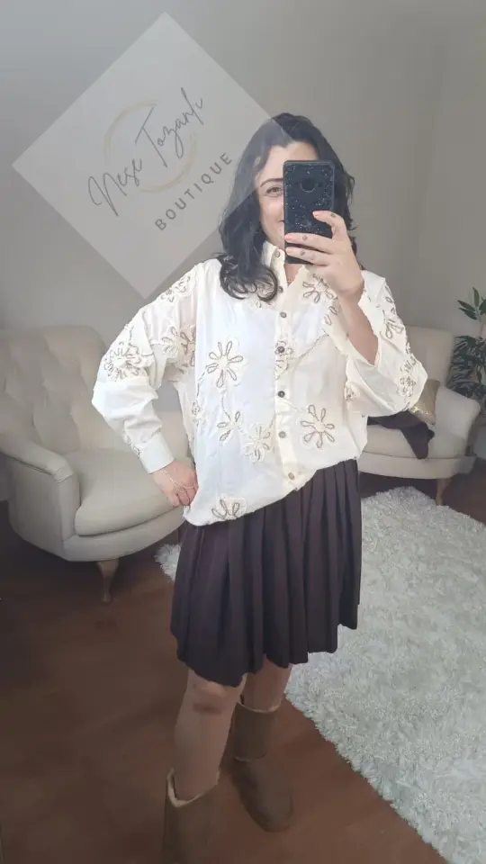 Bohem Çiçek Nakışlı Oversize Gömlek (Krem Rengi)