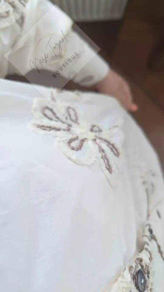 Bohem Çiçek Nakışlı Oversize Gömlek (Krem Rengi)