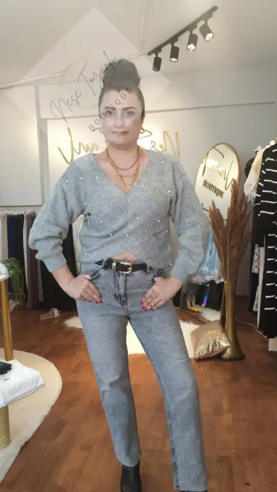 Yüksek Bel Esnek Gri Mom Jeans