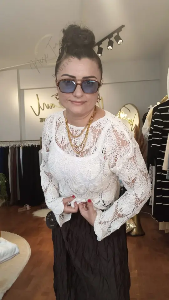 Bohem Ajurlu (Delikli) Desenli Triko Bluz