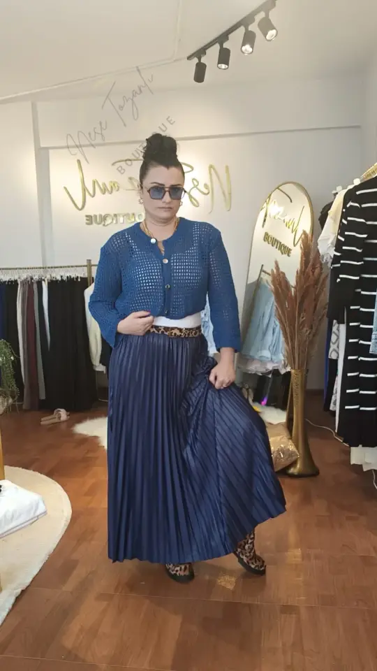 Beli Lastikli Lacivert Deri Görünümlü Pileli Etek