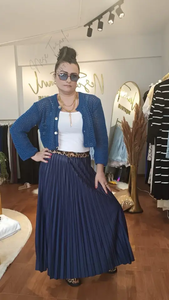 Beli Lastikli Lacivert Deri Görünümlü Pileli Etek