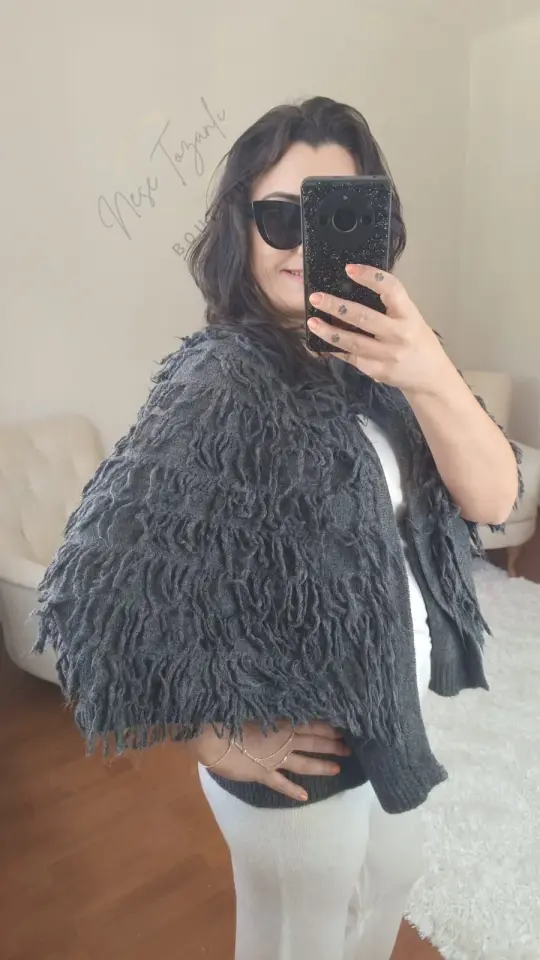 İçi Yelekli Püskül Detaylı Bohem Triko Panço